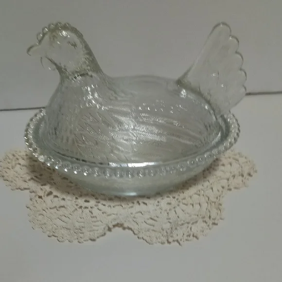 Vintage Indiana Glass Clear Hen on Nest Dish - Picture 1 of 5
